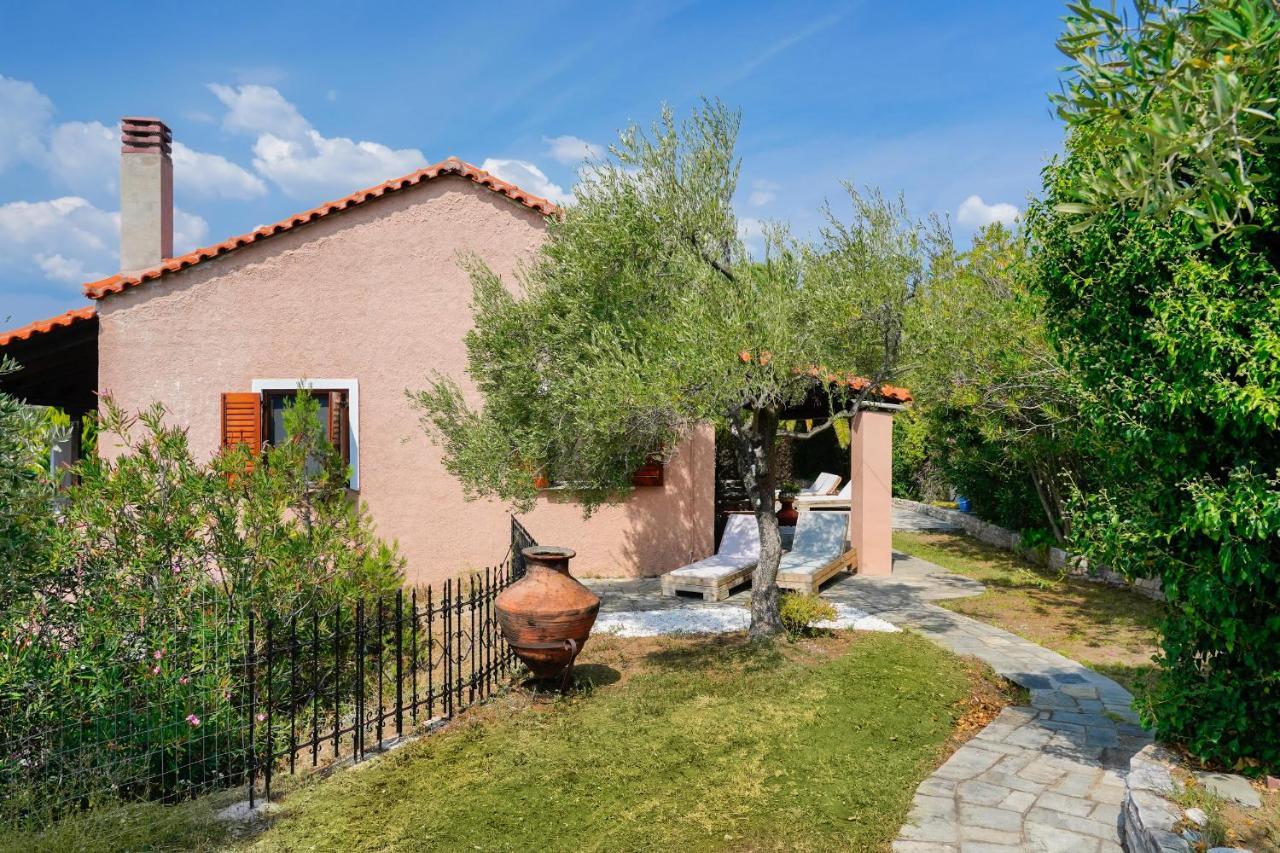 Giola Bungalows Sirines Astris Exterior photo